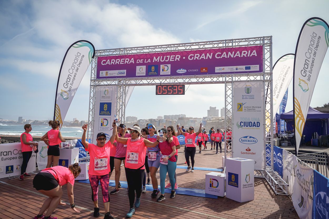 Las fotos de meta de la Carrera de la Mujer de Gran Canaria 11 54 46 15701 O