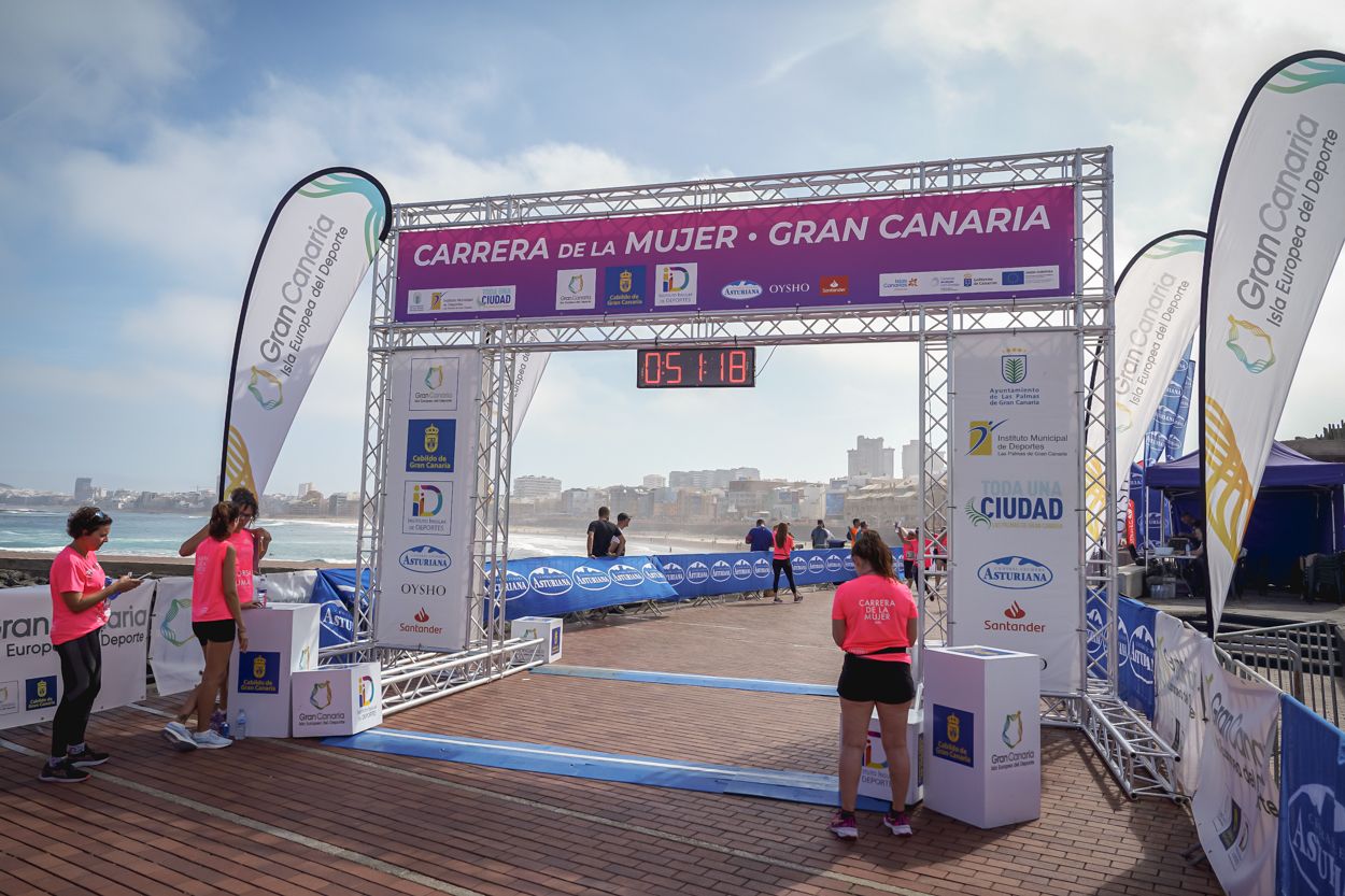 Las fotos de meta de la Carrera de la Mujer de Gran Canaria 11 50 29 15701 O