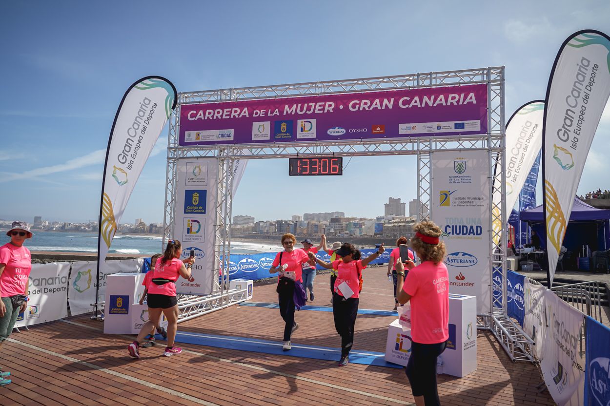 Las fotos de meta de la Carrera de la Mujer de Gran Canaria 12 32 17 15701 O