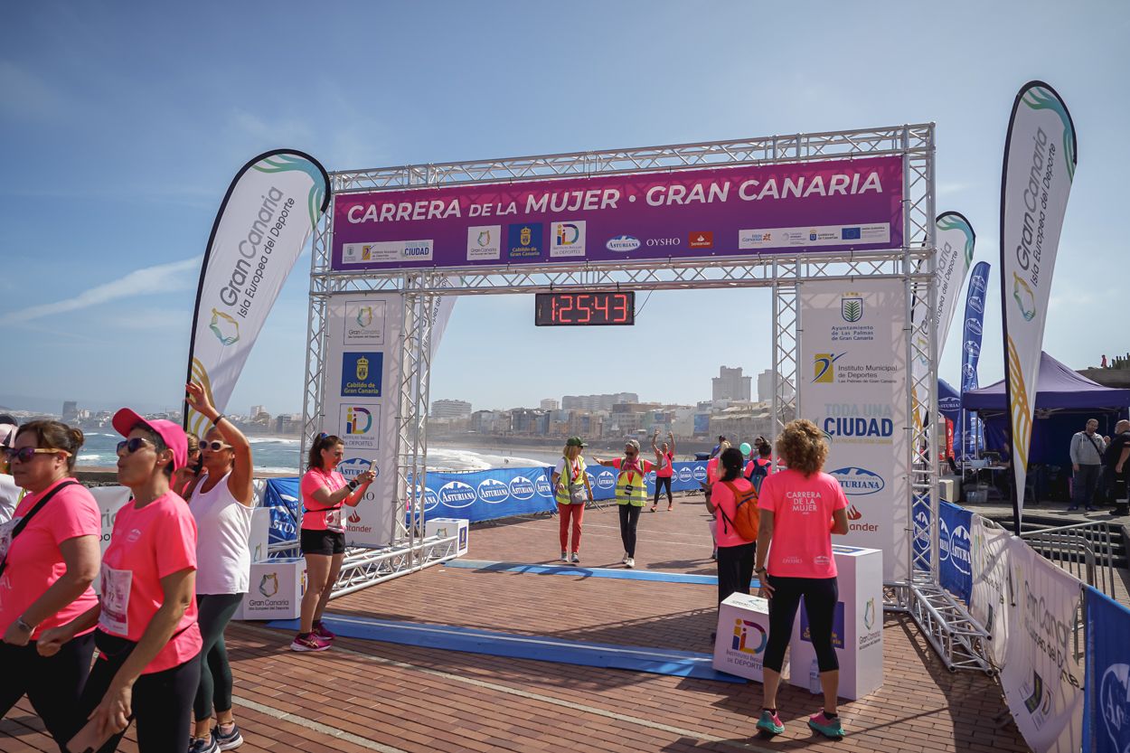 Las fotos de meta de la Carrera de la Mujer de Gran Canaria 12 24 54 15701 O