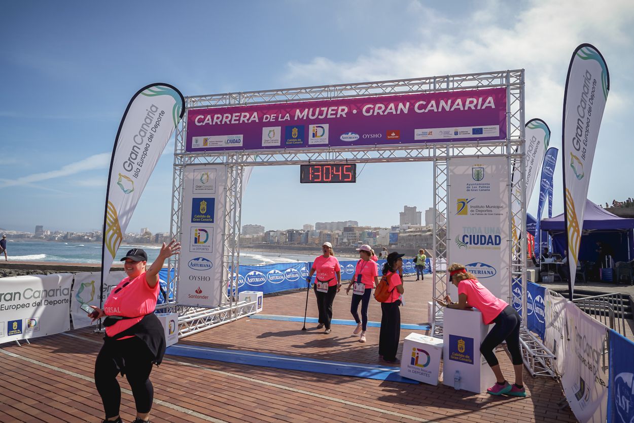 Las fotos de meta de la Carrera de la Mujer de Gran Canaria 12 29 56 15701 O