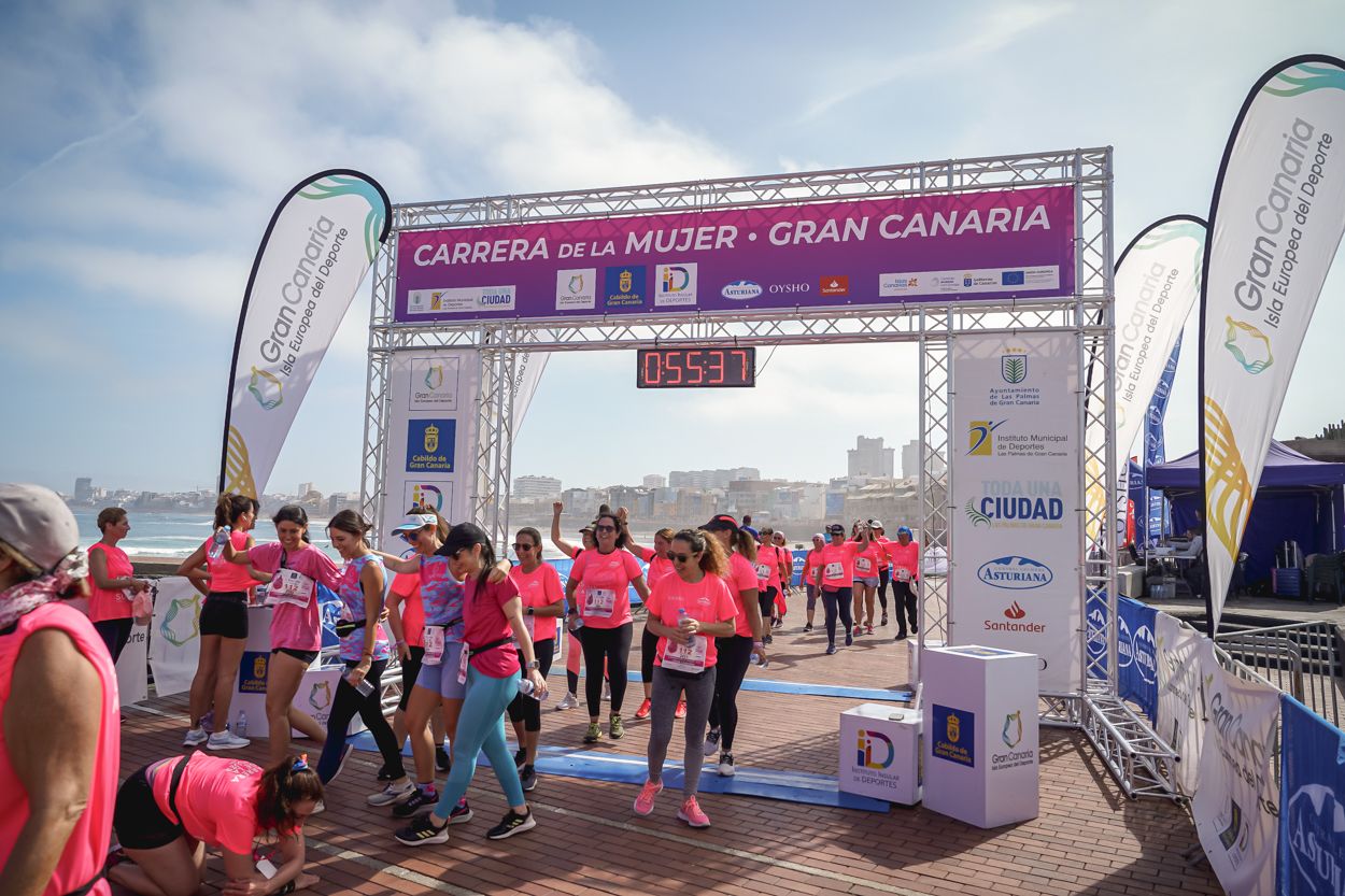 Las fotos de meta de la Carrera de la Mujer de Gran Canaria 11 54 48 15701 O