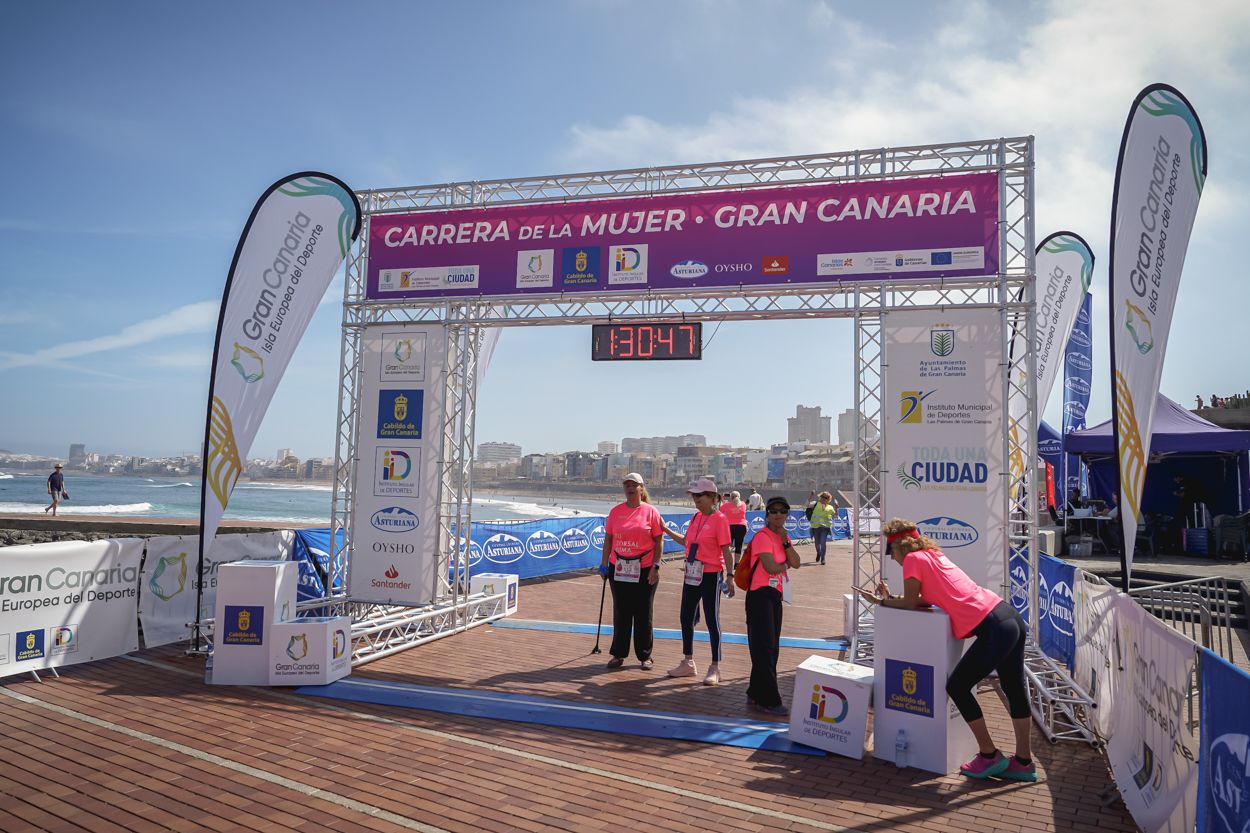 Las fotos de meta de la Carrera de la Mujer de Gran Canaria 12 29 58 15701 O