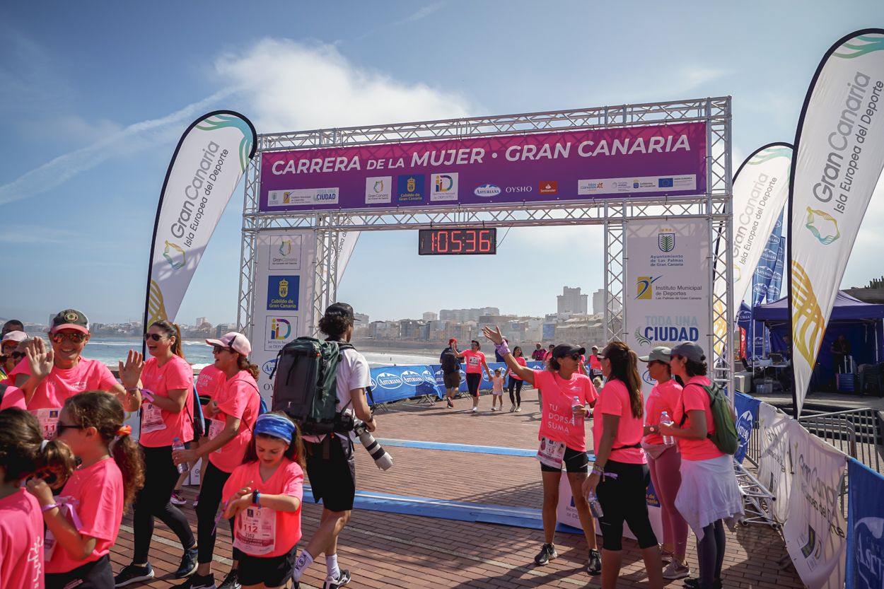 Las fotos de meta de la Carrera de la Mujer de Gran Canaria 12 04 47 15701 O