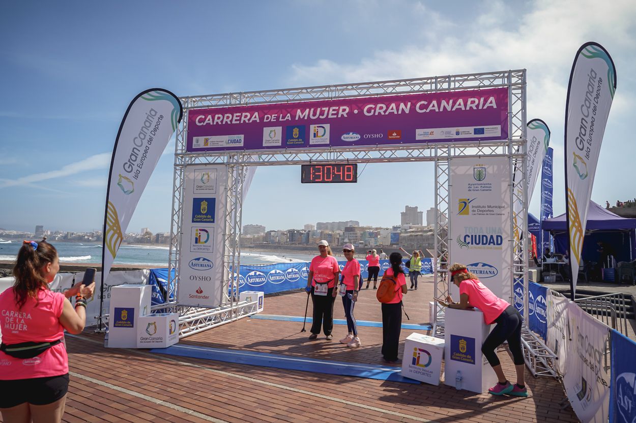 Las fotos de meta de la Carrera de la Mujer de Gran Canaria 12 29 59 15701 O