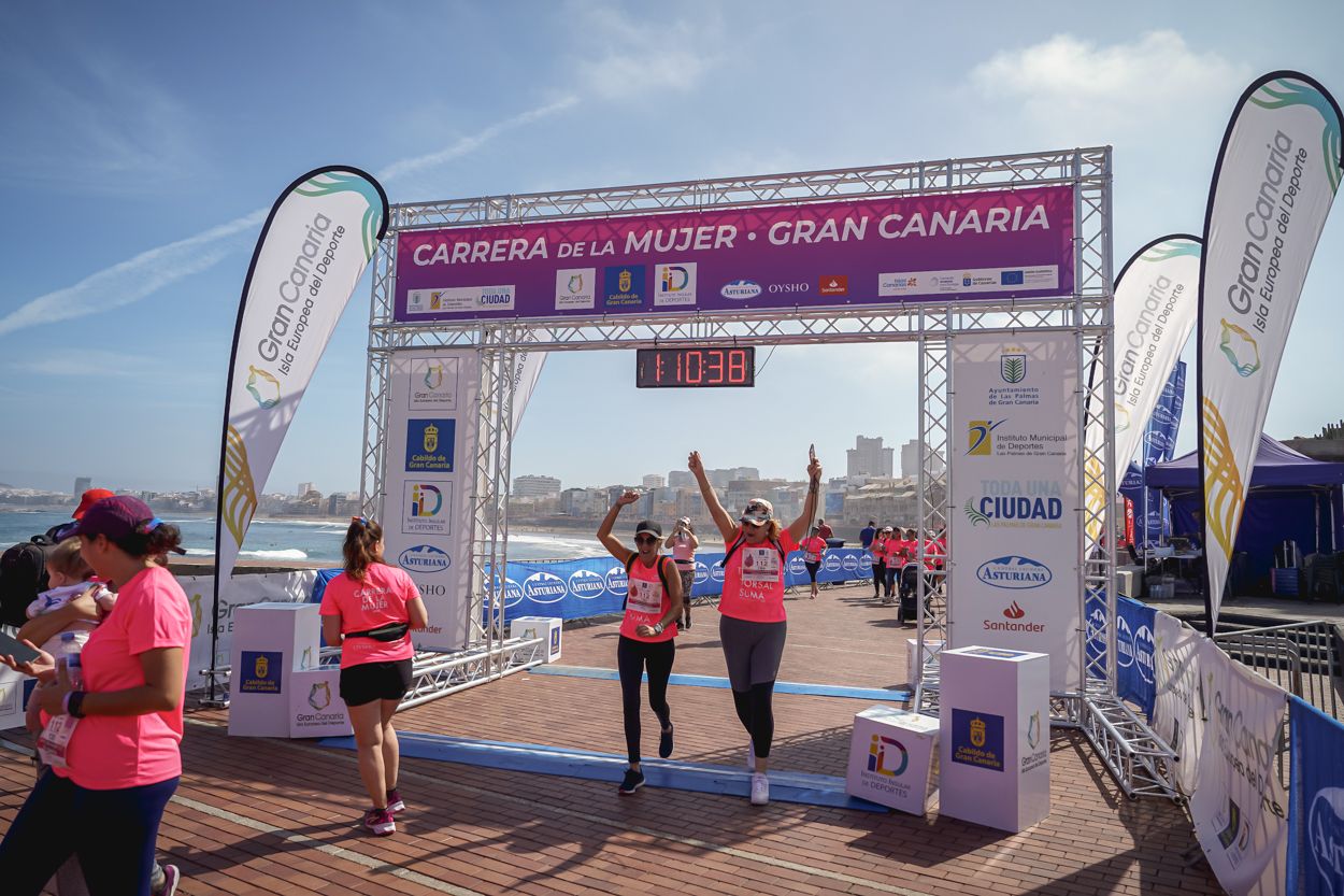 Las fotos de meta de la Carrera de la Mujer de Gran Canaria 12 09 49 15701 O