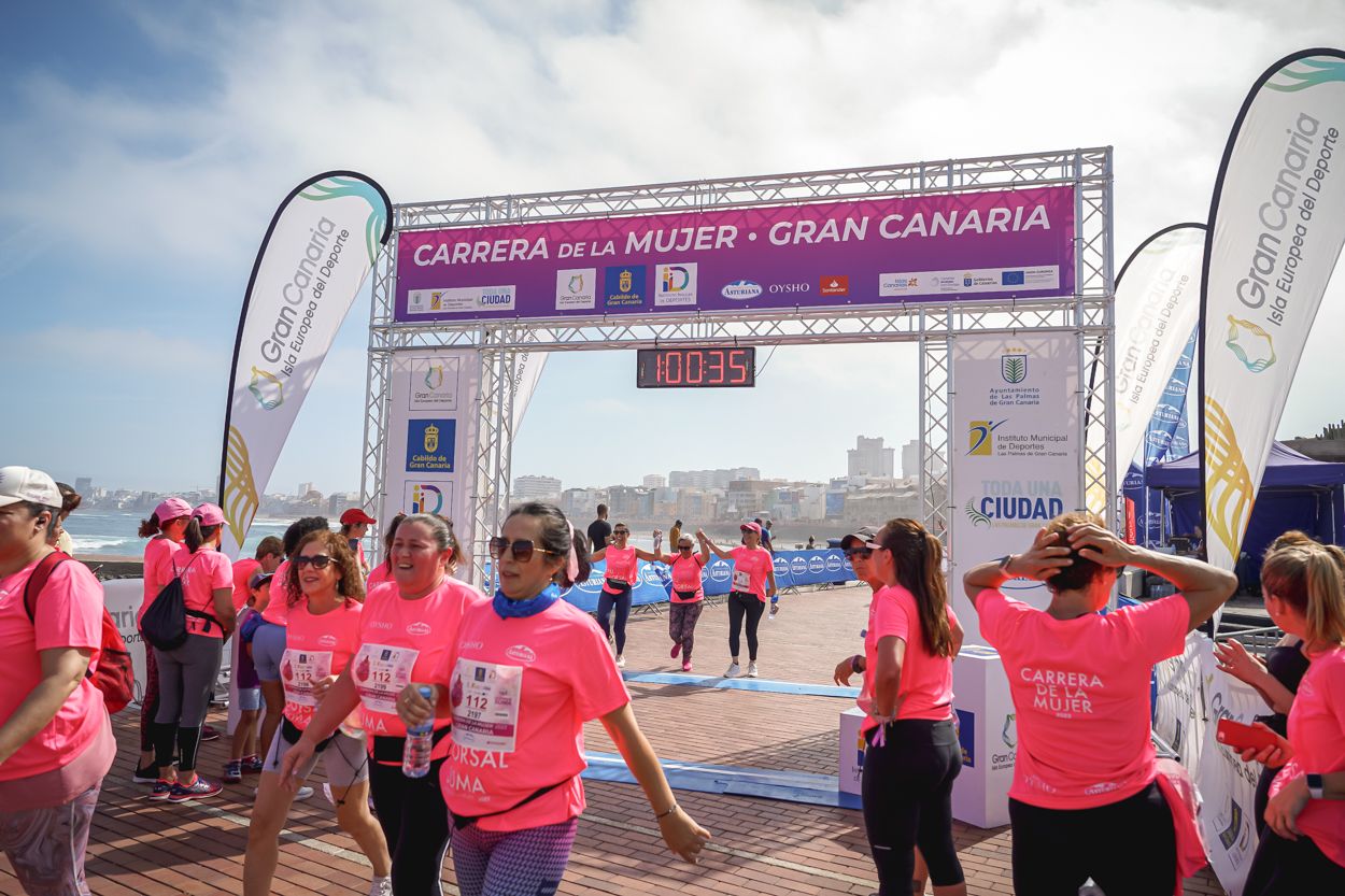 Las fotos de meta de la Carrera de la Mujer de Gran Canaria 11 59 46 15701 O