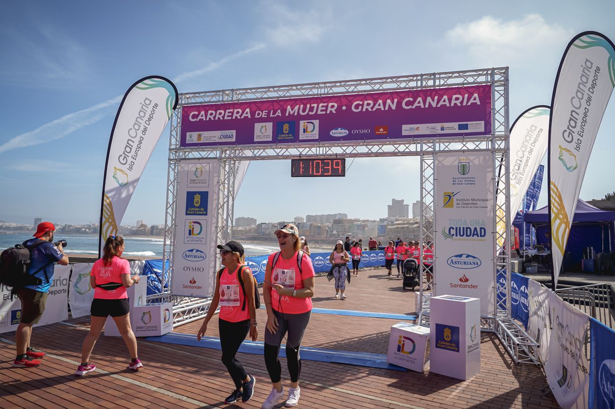 Las fotos de meta de la Carrera de la Mujer de Gran Canaria 12 09 50 15701 O