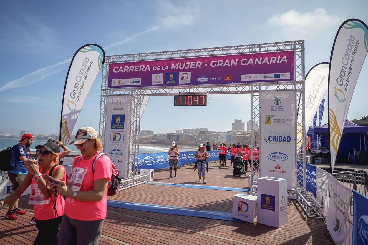 Las fotos de meta de la Carrera de la Mujer de Gran Canaria 12 09 51 15701 O