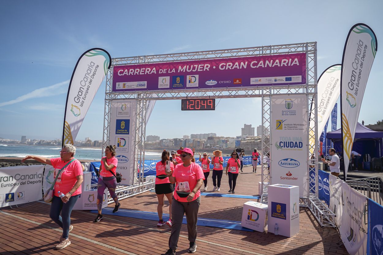 Las fotos de meta de la Carrera de la Mujer de Gran Canaria 12 19 59 15701 O