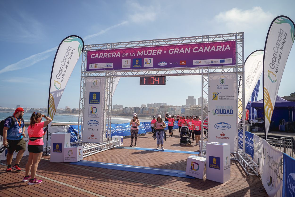 Las fotos de meta de la Carrera de la Mujer de Gran Canaria 12 09 52 15701 O
