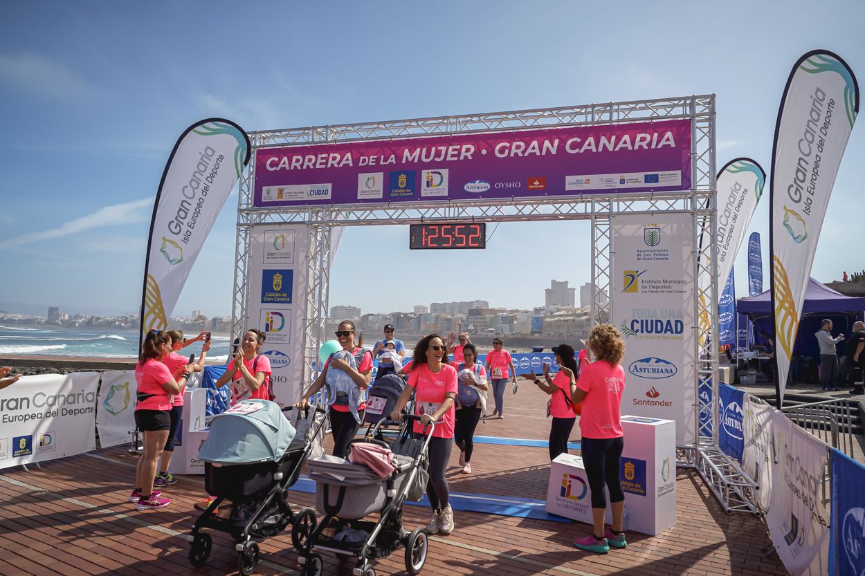 Las fotos de meta de la Carrera de la Mujer de Gran Canaria 12 25 03 15701 O
