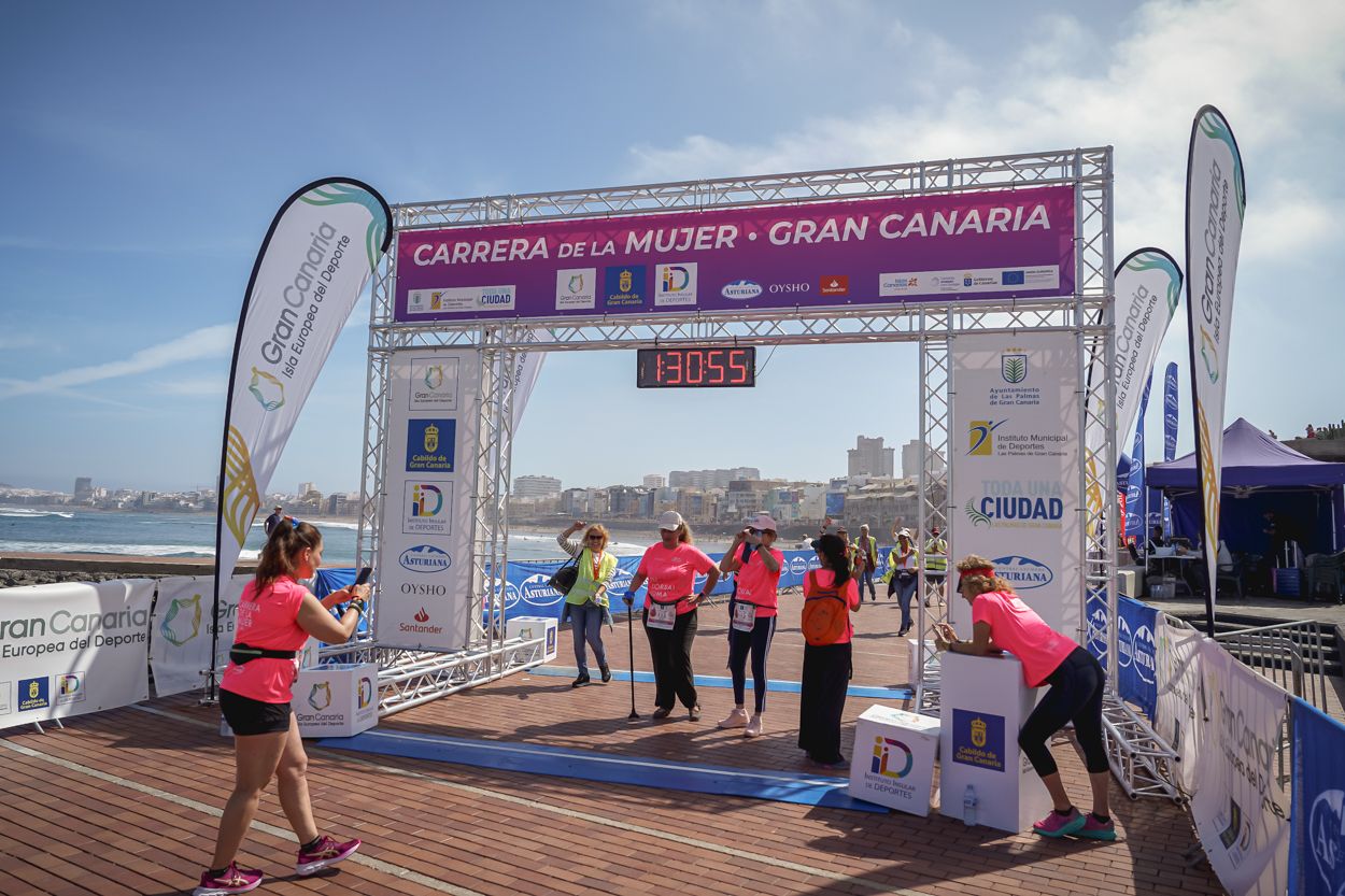 Las fotos de meta de la Carrera de la Mujer de Gran Canaria 12 30 05 15701 O