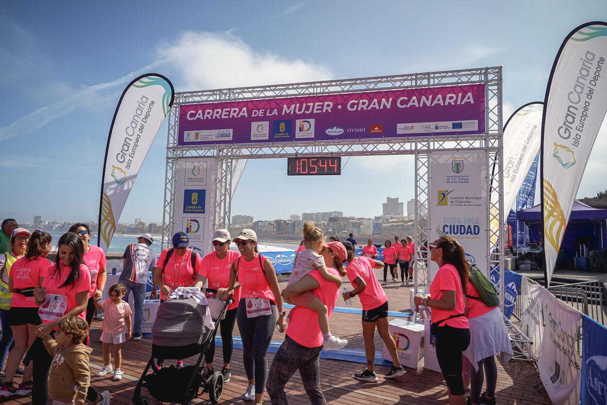 Las fotos de meta de la Carrera de la Mujer de Gran Canaria 12 04 55 15701 O