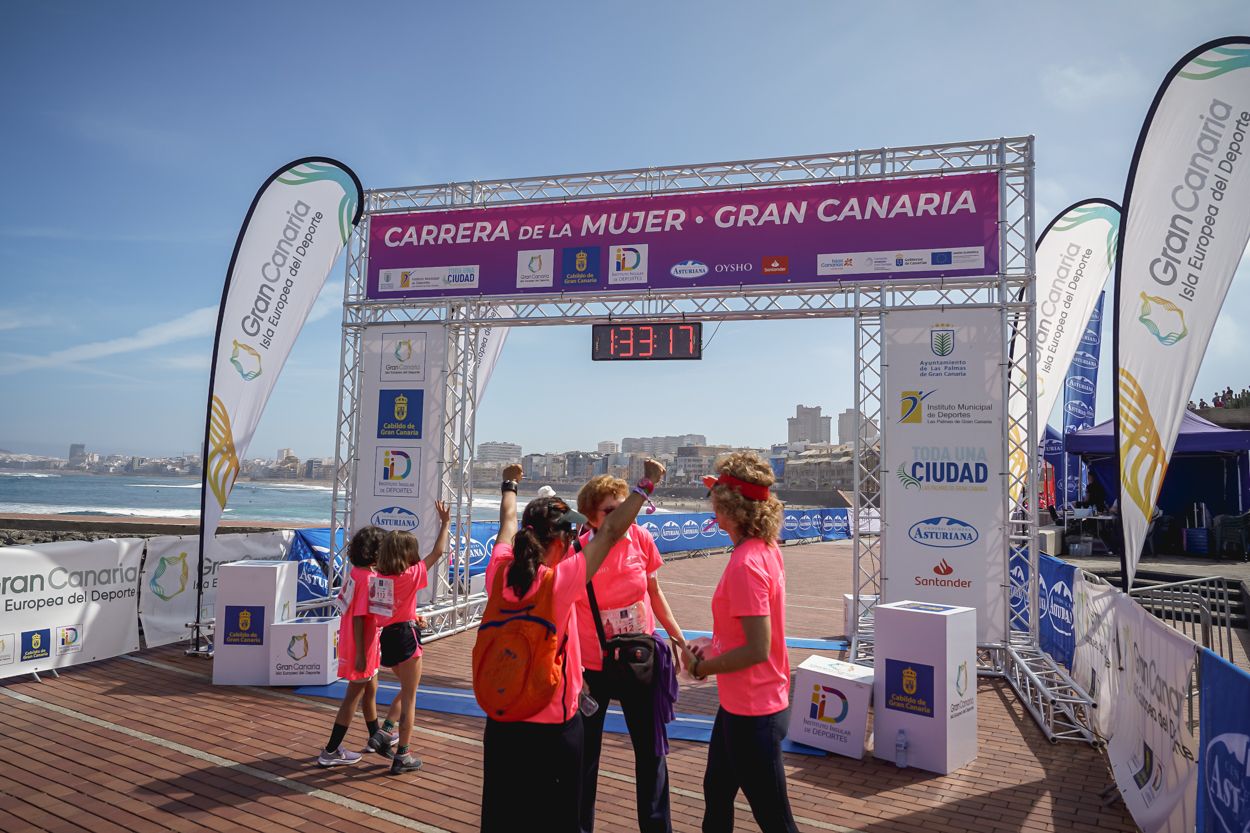 Las fotos de meta de la Carrera de la Mujer de Gran Canaria 12 32 28 15701 O