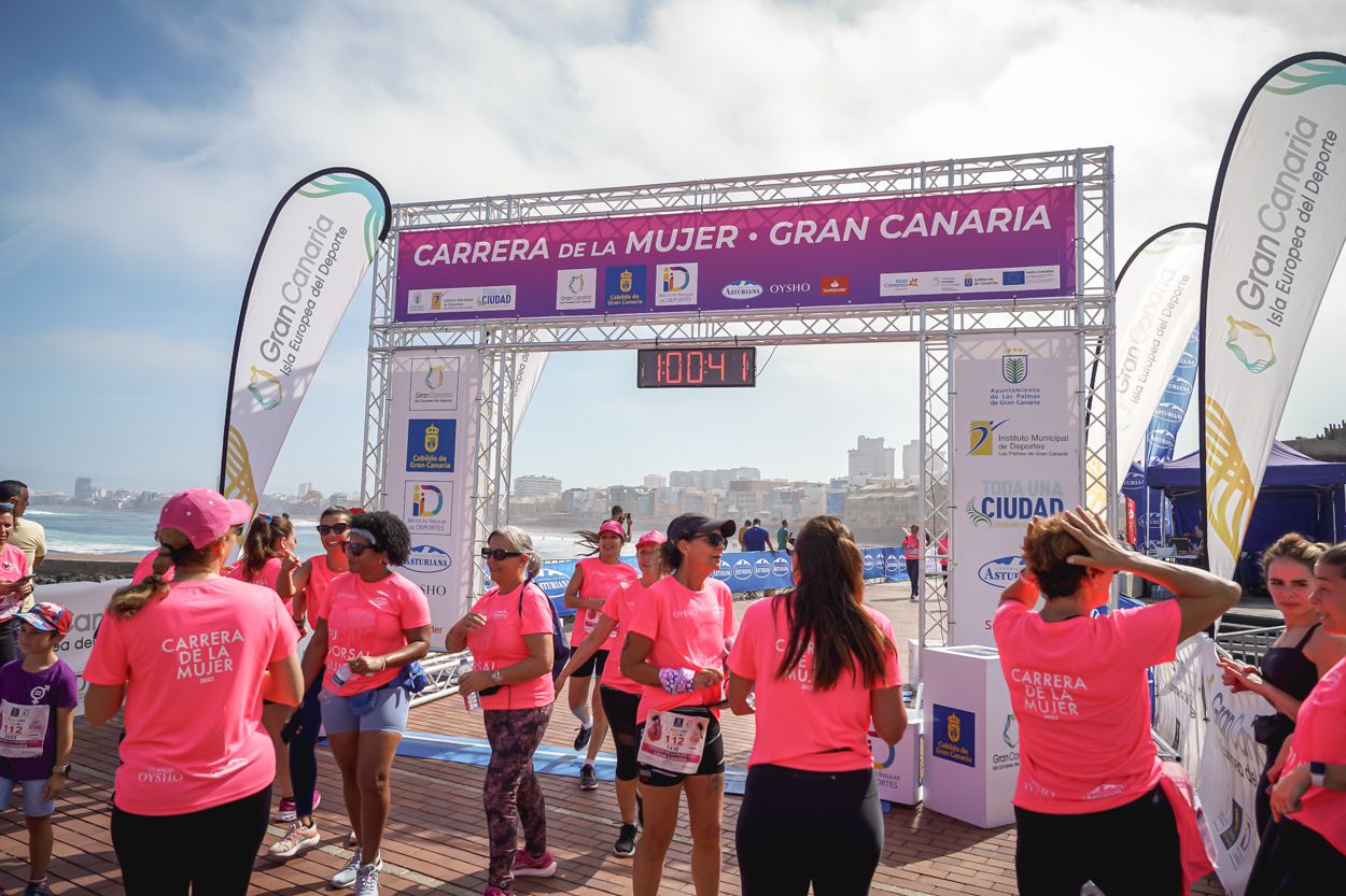 Las fotos de meta de la Carrera de la Mujer de Gran Canaria 11 59 52 15701 O
