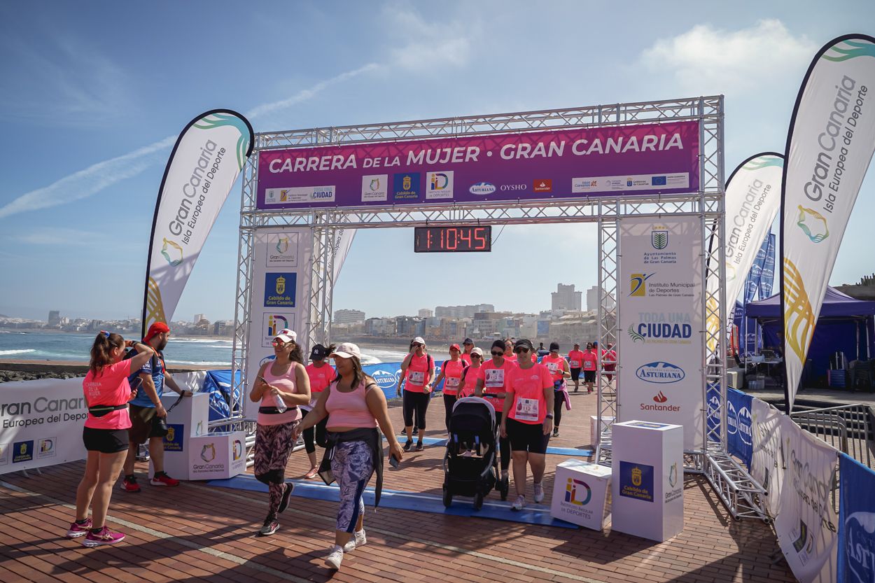 Las fotos de meta de la Carrera de la Mujer de Gran Canaria 12 09 56 15701 O