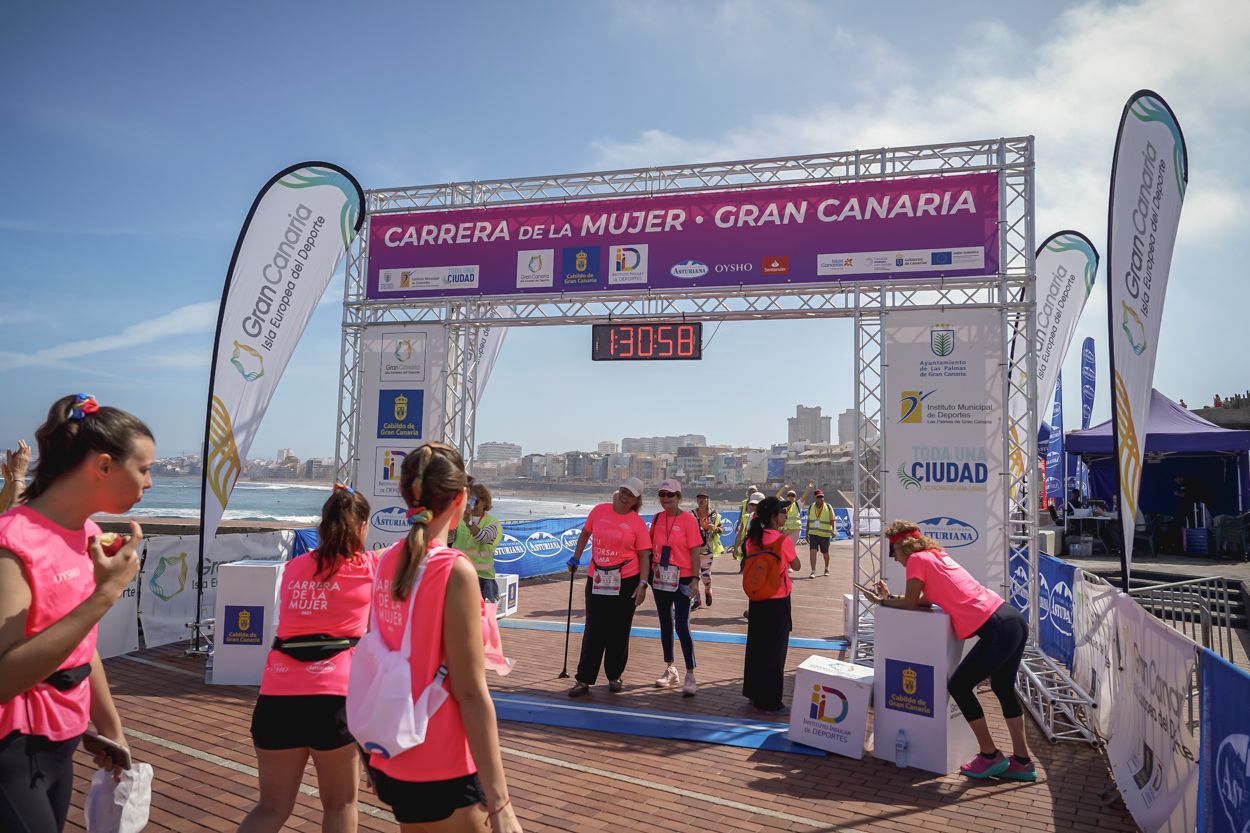 Las fotos de meta de la Carrera de la Mujer de Gran Canaria 12 30 08 15701 O