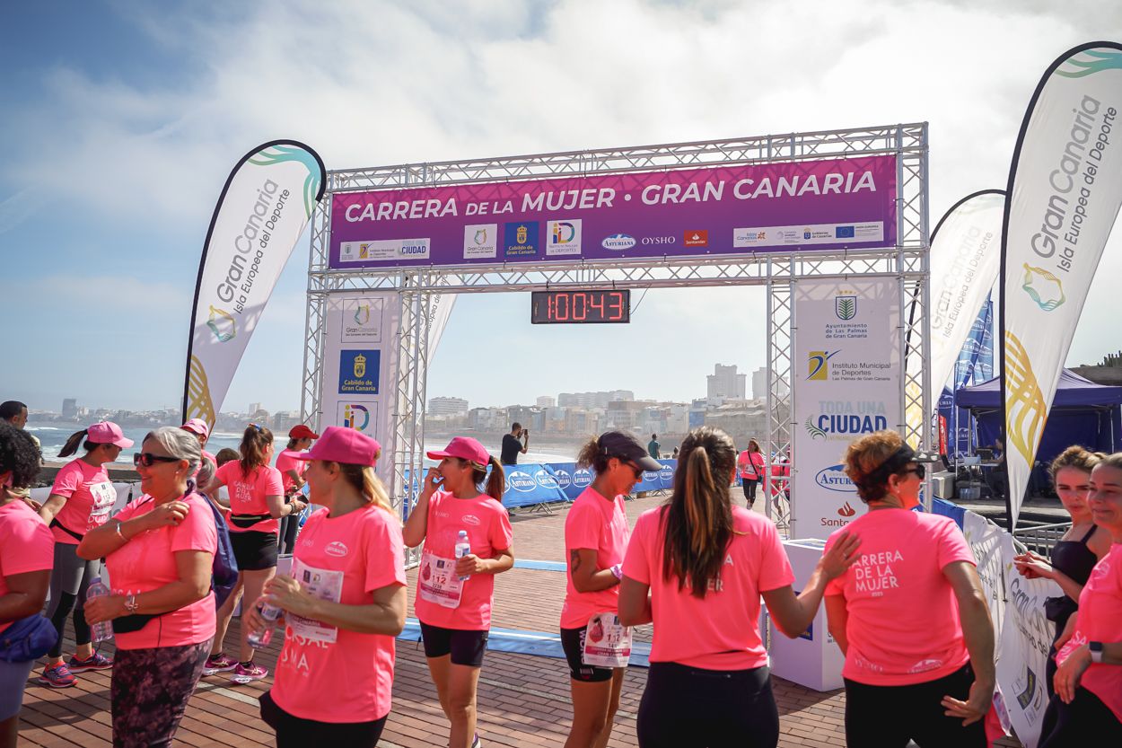 Las fotos de meta de la Carrera de la Mujer de Gran Canaria 11 59 54 15701 O