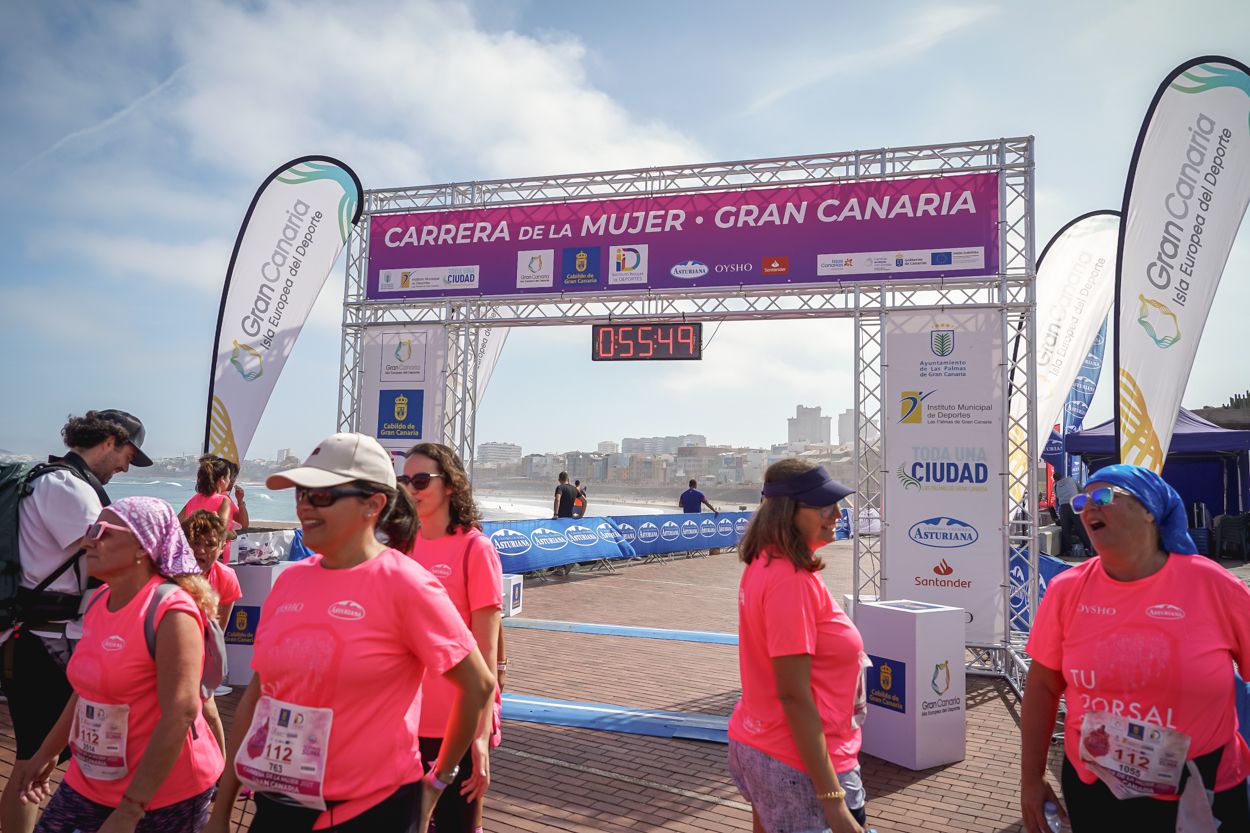 Las fotos de meta de la Carrera de la Mujer de Gran Canaria 11 55 00 15701 O