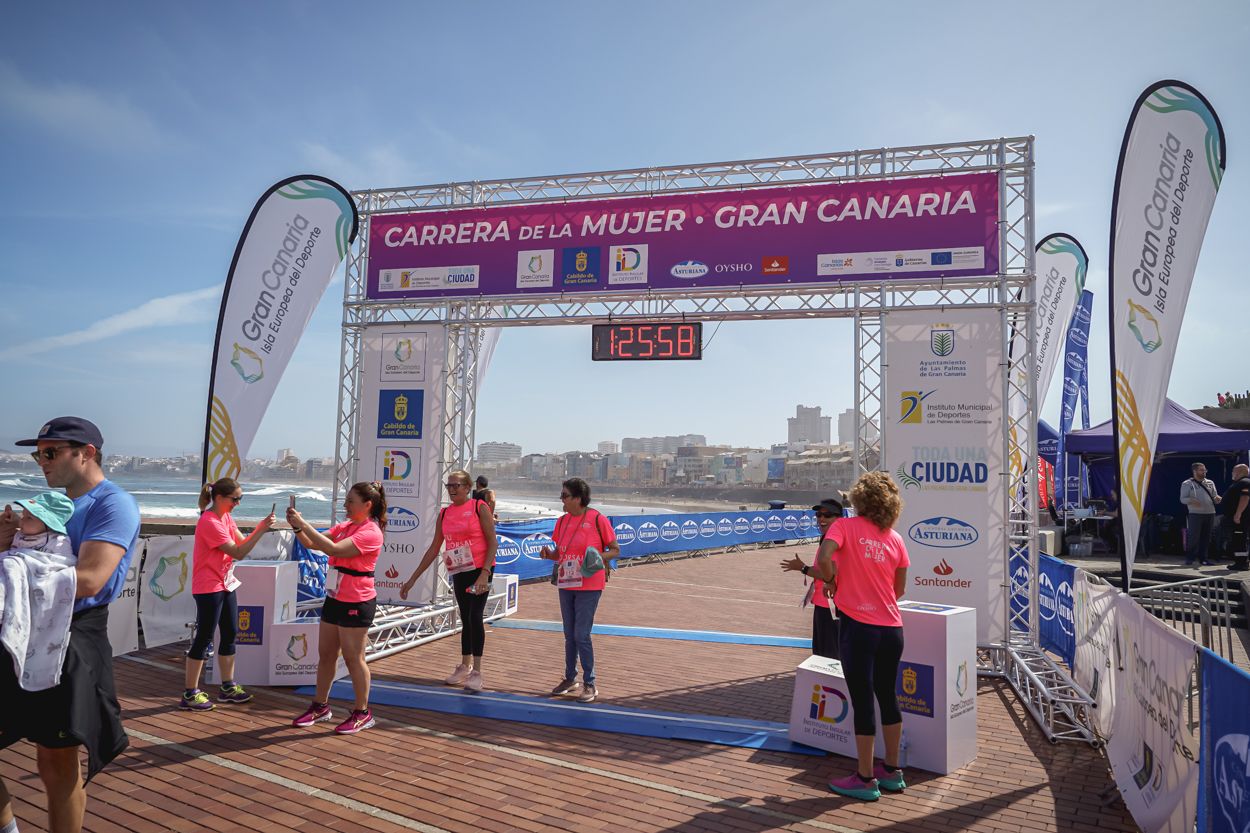 Las fotos de meta de la Carrera de la Mujer de Gran Canaria 12 25 09 15701 O