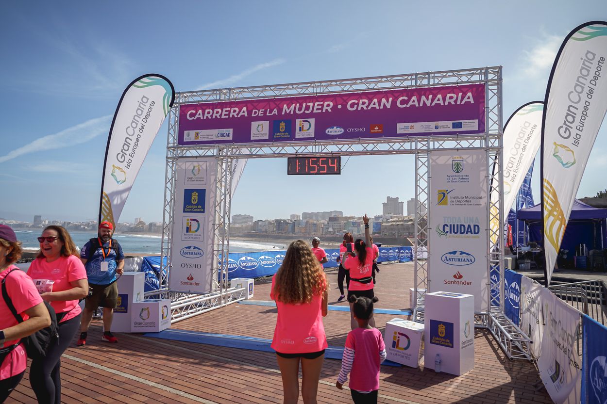Las fotos de meta de la Carrera de la Mujer de Gran Canaria 12 15 05 15701 O