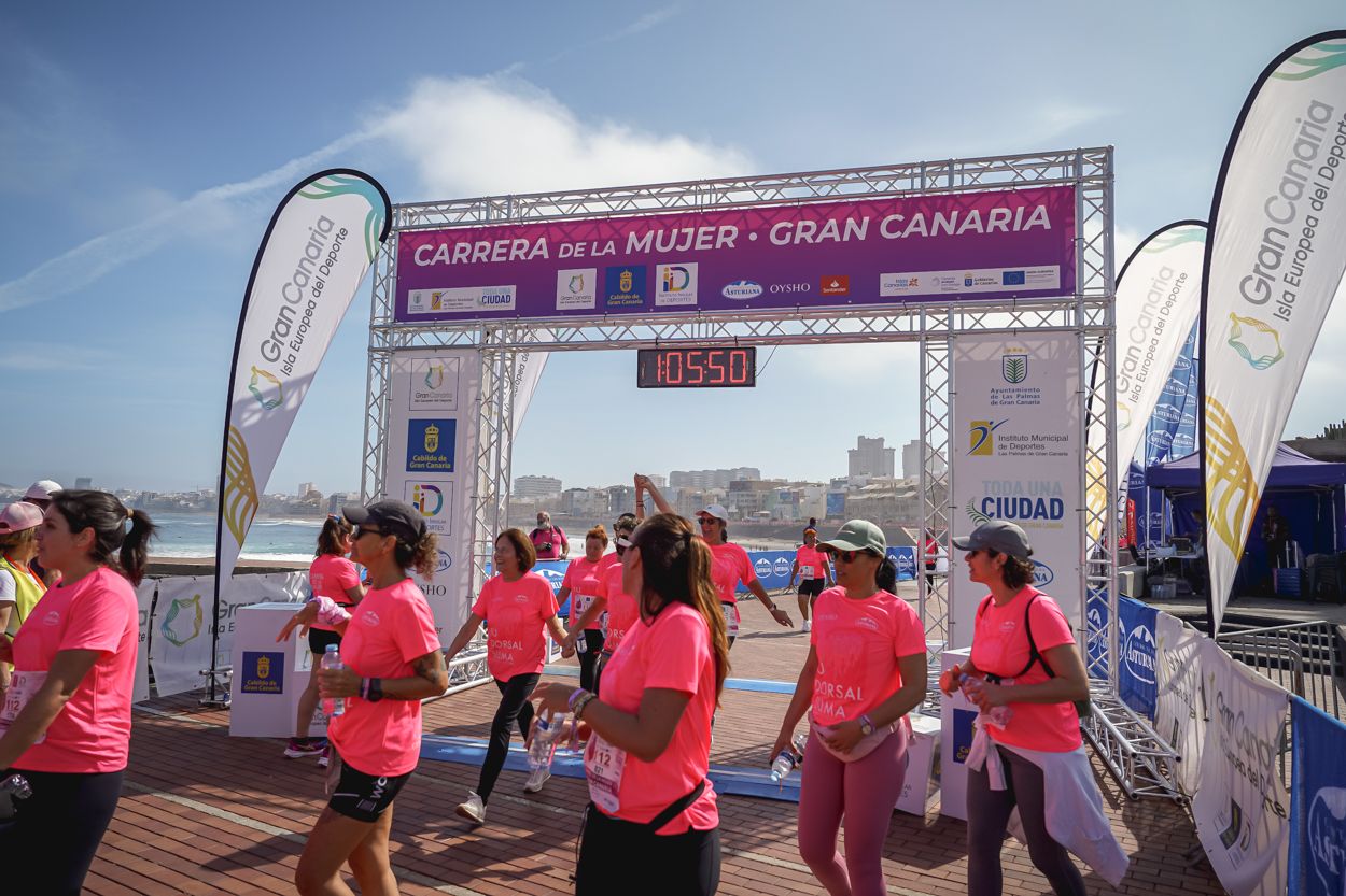 Las fotos de meta de la Carrera de la Mujer de Gran Canaria 12 05 01 15701 O