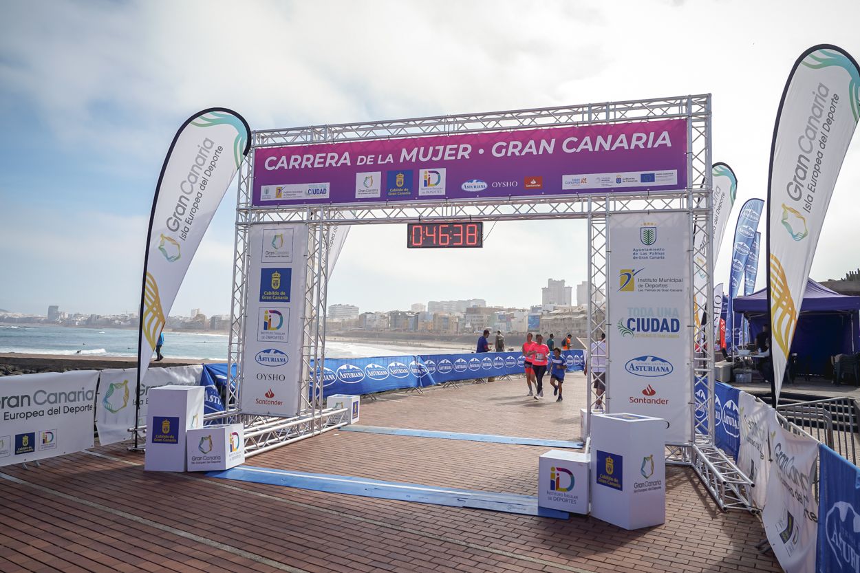 Las fotos de meta de la Carrera de la Mujer de Gran Canaria 11 45 48 15701 O