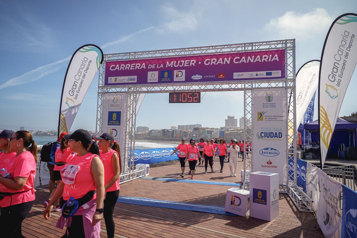 Las fotos de meta de la Carrera de la Mujer de Gran Canaria 12 10 03 15701 O