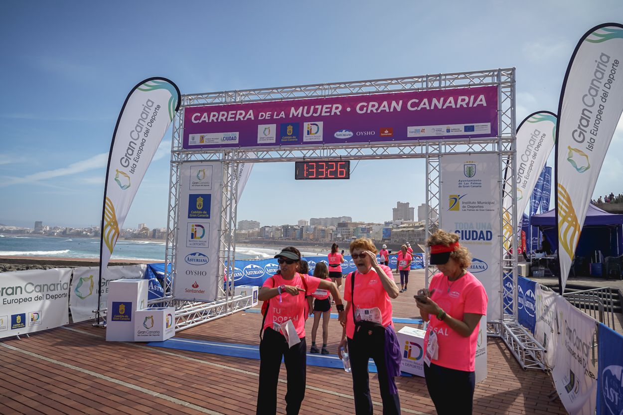 Las fotos de meta de la Carrera de la Mujer de Gran Canaria 12 32 37 15701 O