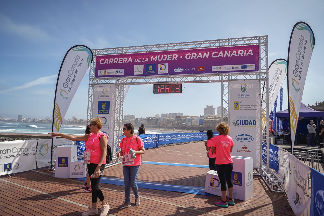 Las fotos de meta de la Carrera de la Mujer de Gran Canaria 12 25 14 15701 O