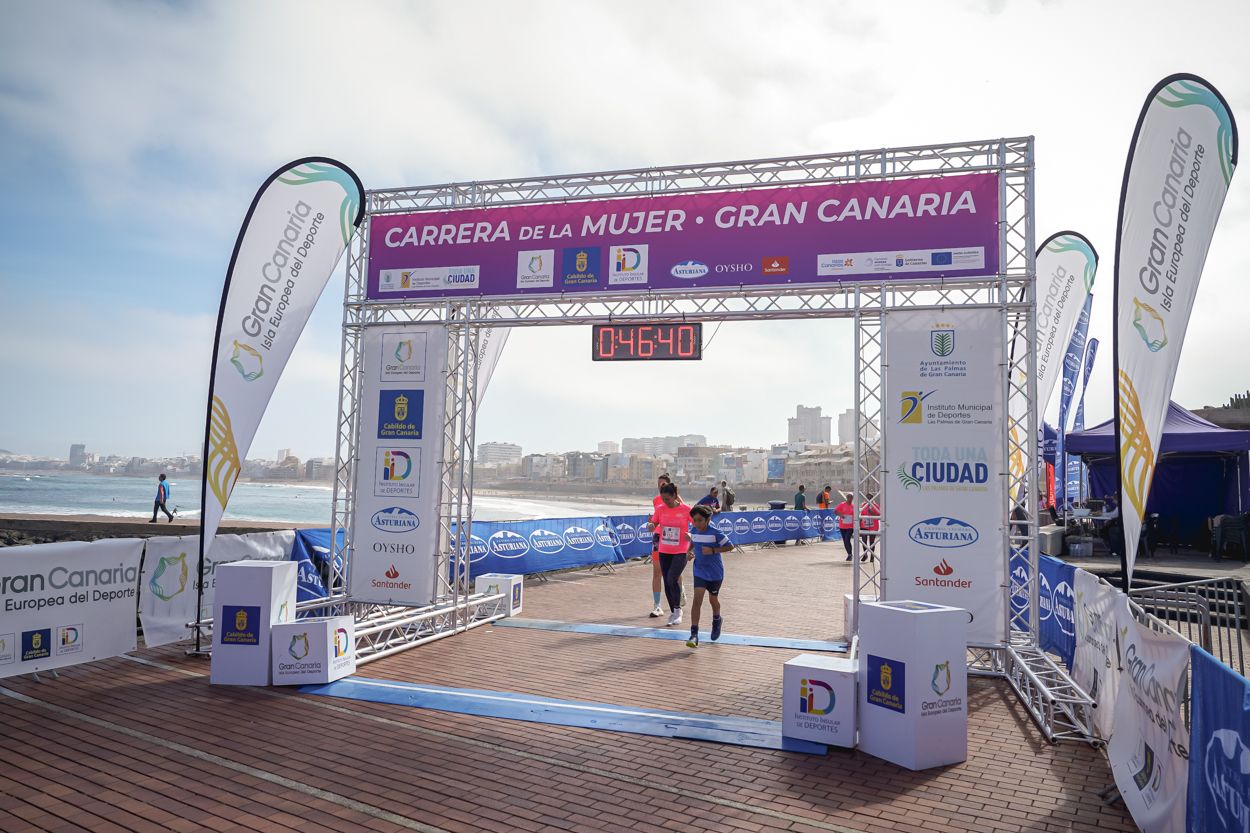 Las fotos de meta de la Carrera de la Mujer de Gran Canaria 11 45 50 15701 O