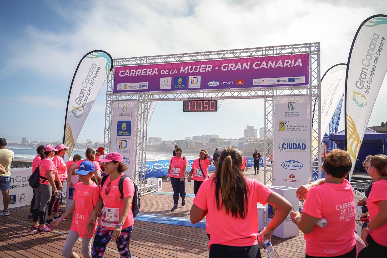 Las fotos de meta de la Carrera de la Mujer de Gran Canaria 12 00 01 15701 O