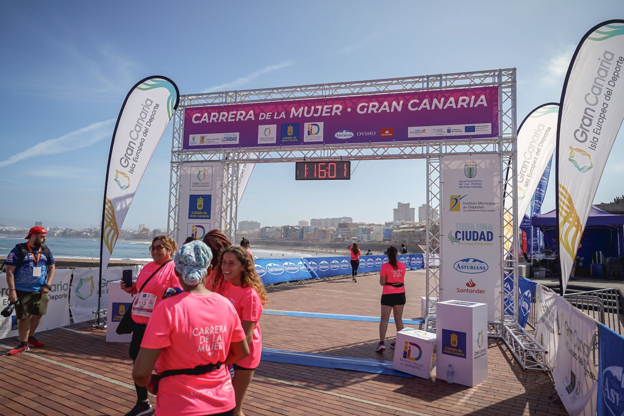 Las fotos de meta de la Carrera de la Mujer de Gran Canaria 12 15 12 15701 O