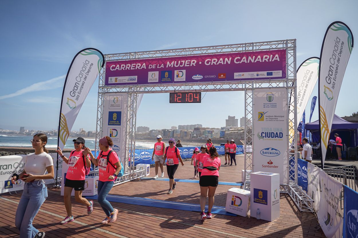 Las fotos de meta de la Carrera de la Mujer de Gran Canaria 12 20 14 15701 O