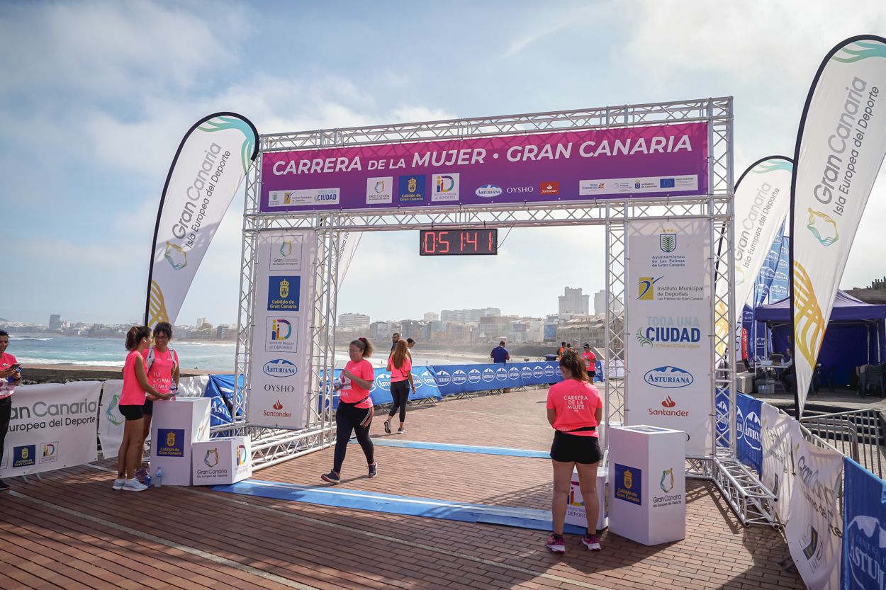 Las fotos de meta de la Carrera de la Mujer de Gran Canaria 11 50 52 15701 O