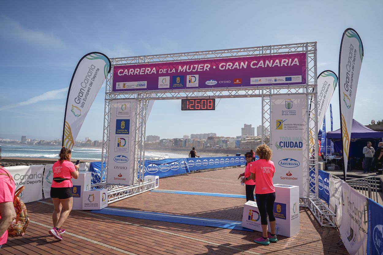 Las fotos de meta de la Carrera de la Mujer de Gran Canaria 12 25 19 15701 O