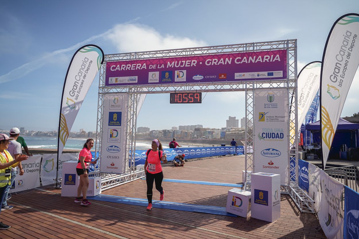 Las fotos de meta de la Carrera de la Mujer de Gran Canaria 12 05 10 15701 O