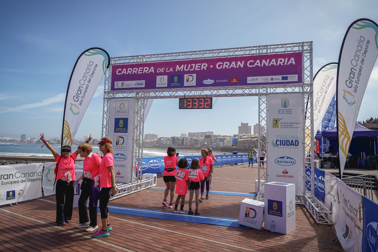 Las fotos de meta de la Carrera de la Mujer de Gran Canaria 12 32 43 15701 O