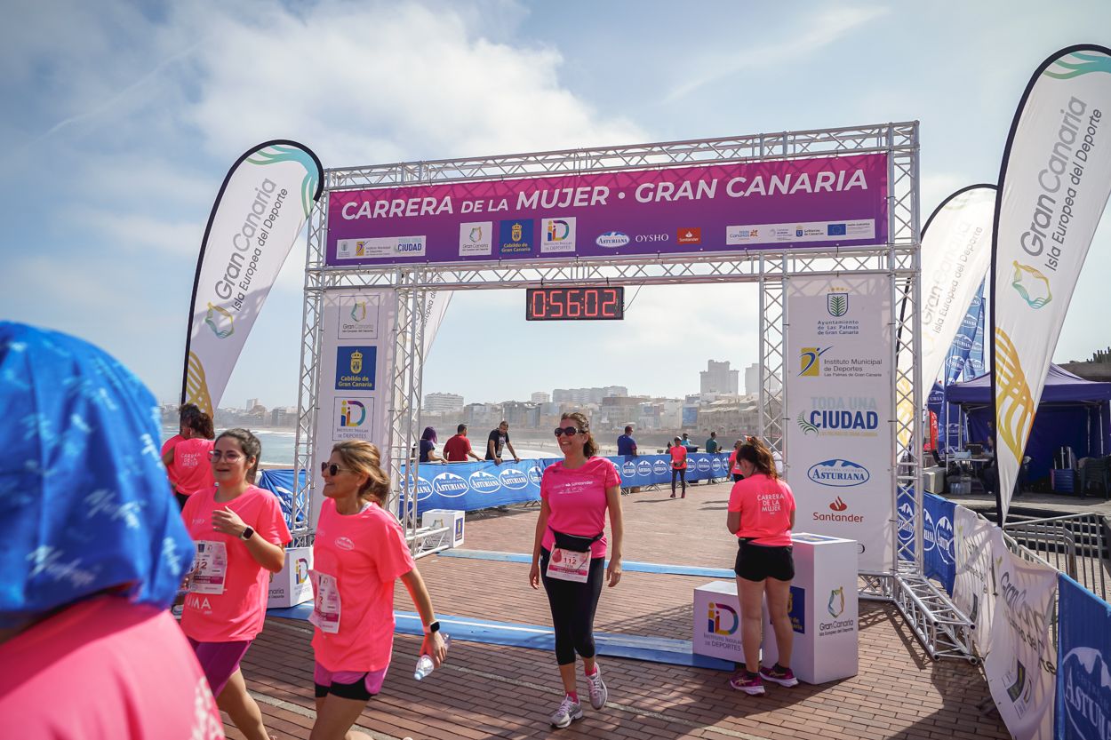 Las fotos de meta de la Carrera de la Mujer de Gran Canaria 11 55 13 15701 O