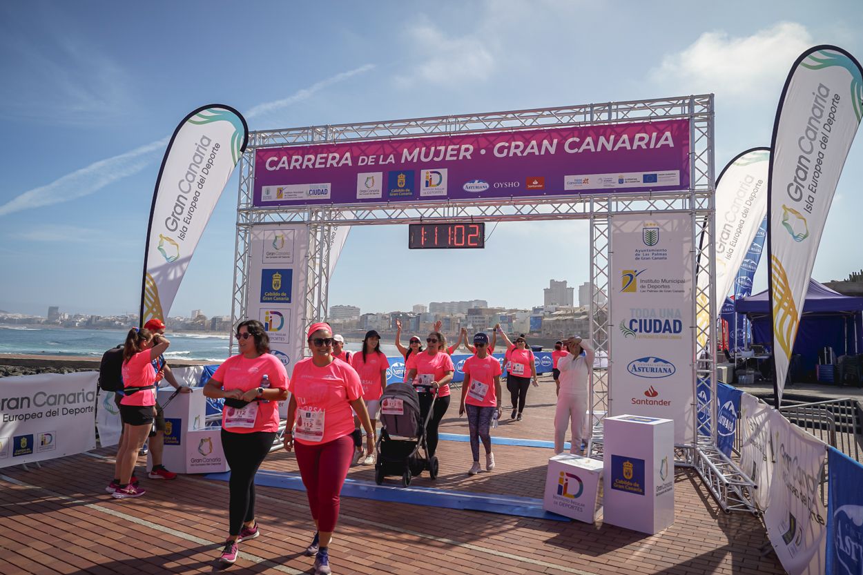Las fotos de meta de la Carrera de la Mujer de Gran Canaria 12 10 12 15701 O