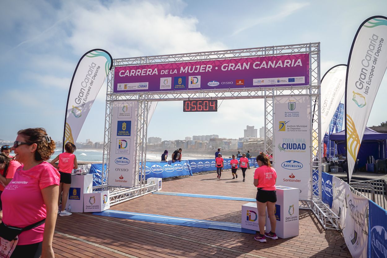 Las fotos de meta de la Carrera de la Mujer de Gran Canaria 11 55 15 15701 O
