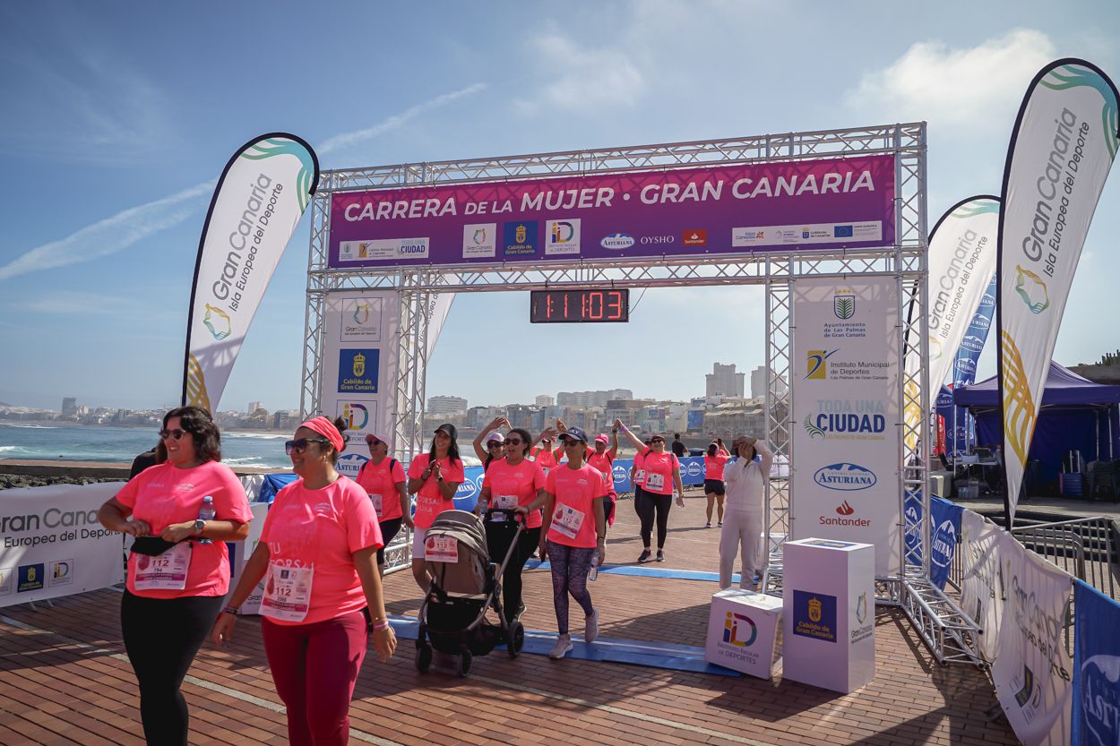Las fotos de meta de la Carrera de la Mujer de Gran Canaria 12 10 13 15701 O