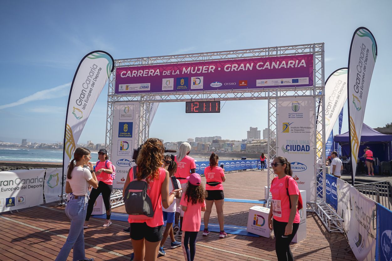 Las fotos de meta de la Carrera de la Mujer de Gran Canaria 12 20 22 15701 O