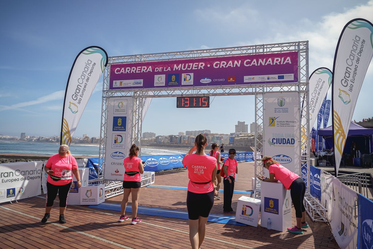 Las fotos de meta de la Carrera de la Mujer de Gran Canaria 12 30 26 15701 O