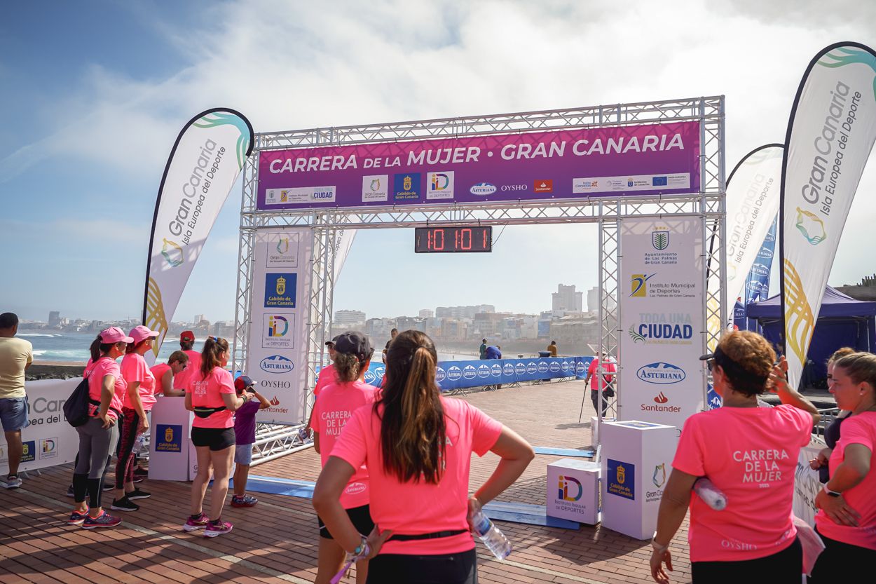 Las fotos de meta de la Carrera de la Mujer de Gran Canaria 12 00 12 15701 O