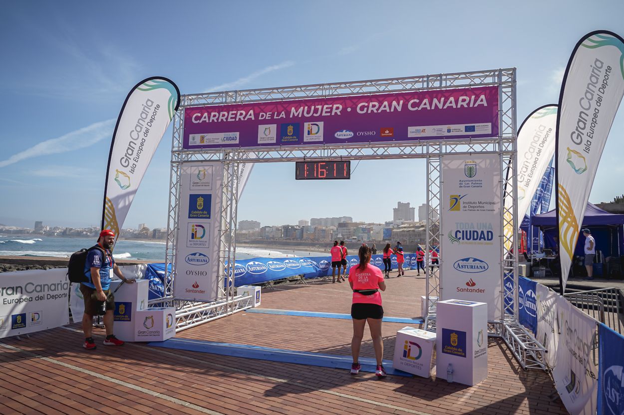 Las fotos de meta de la Carrera de la Mujer de Gran Canaria 12 15 22 15701 O