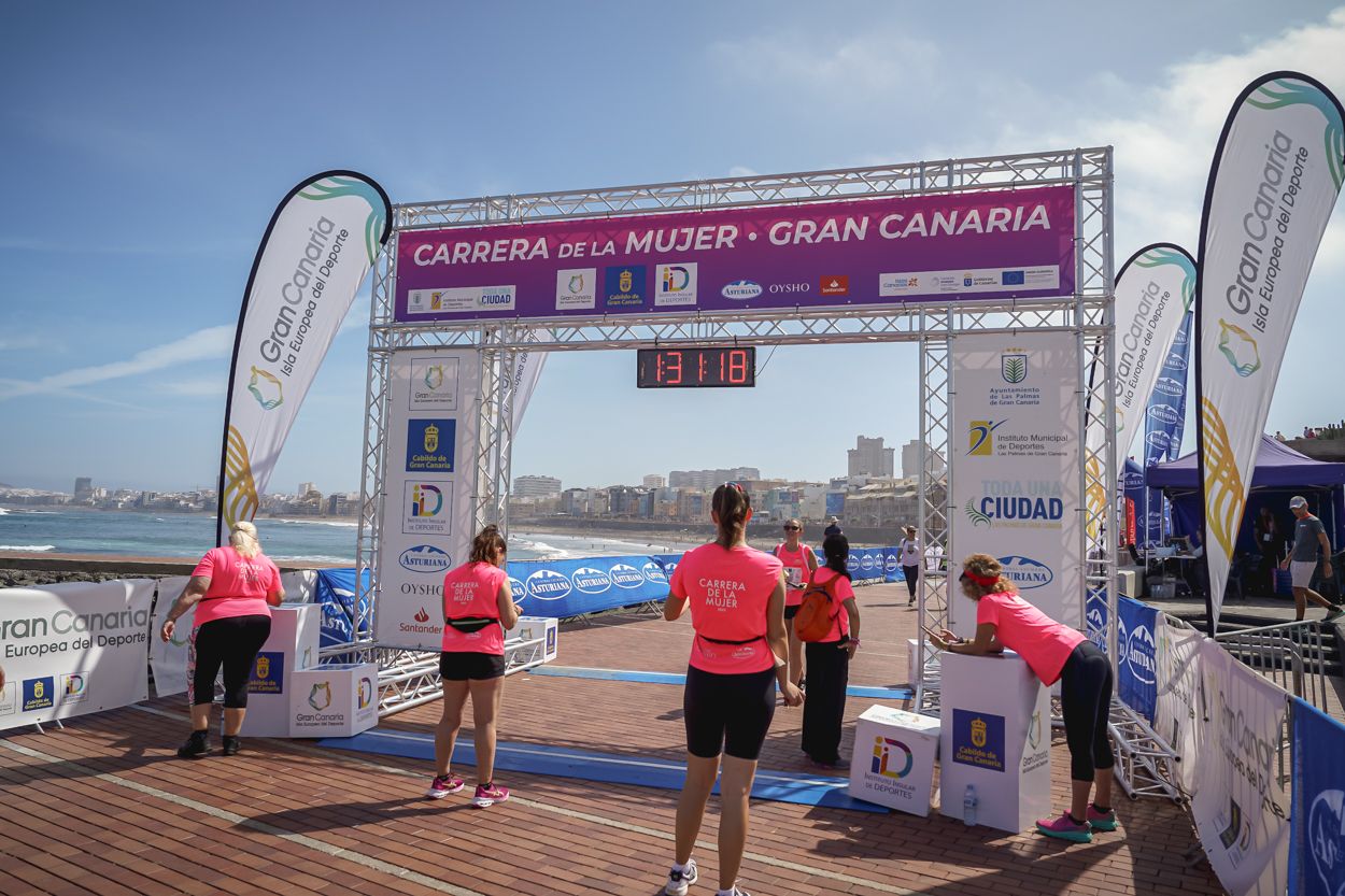 Las fotos de meta de la Carrera de la Mujer de Gran Canaria 12 30 29 15701 O