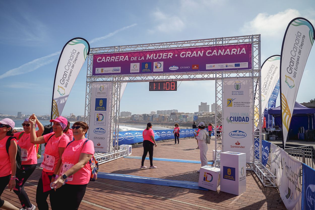Las fotos de meta de la Carrera de la Mujer de Gran Canaria 12 10 19 15701 O