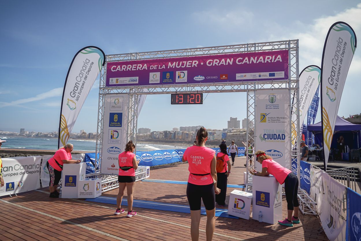 Las fotos de meta de la Carrera de la Mujer de Gran Canaria 12 30 31 15701 O